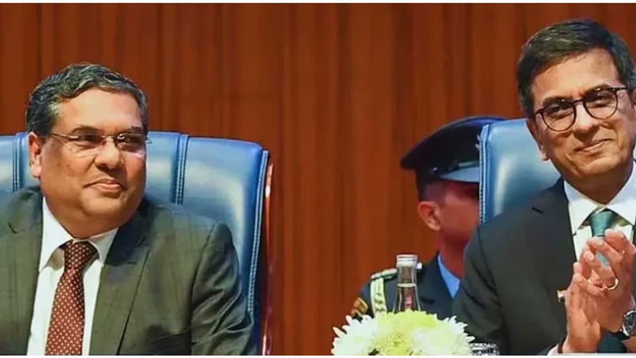 ചന്ദ്രചൂഡിന്‍റെ പകരക്കാരനെ പ്രഖ്യാപിച്ച് കേന്ദ്രം, ഇന്ത്യയുടെ അടുത്ത ചീഫ് ജസ്റ്റിസ് സഞ്ജീവ് ഖന്ന