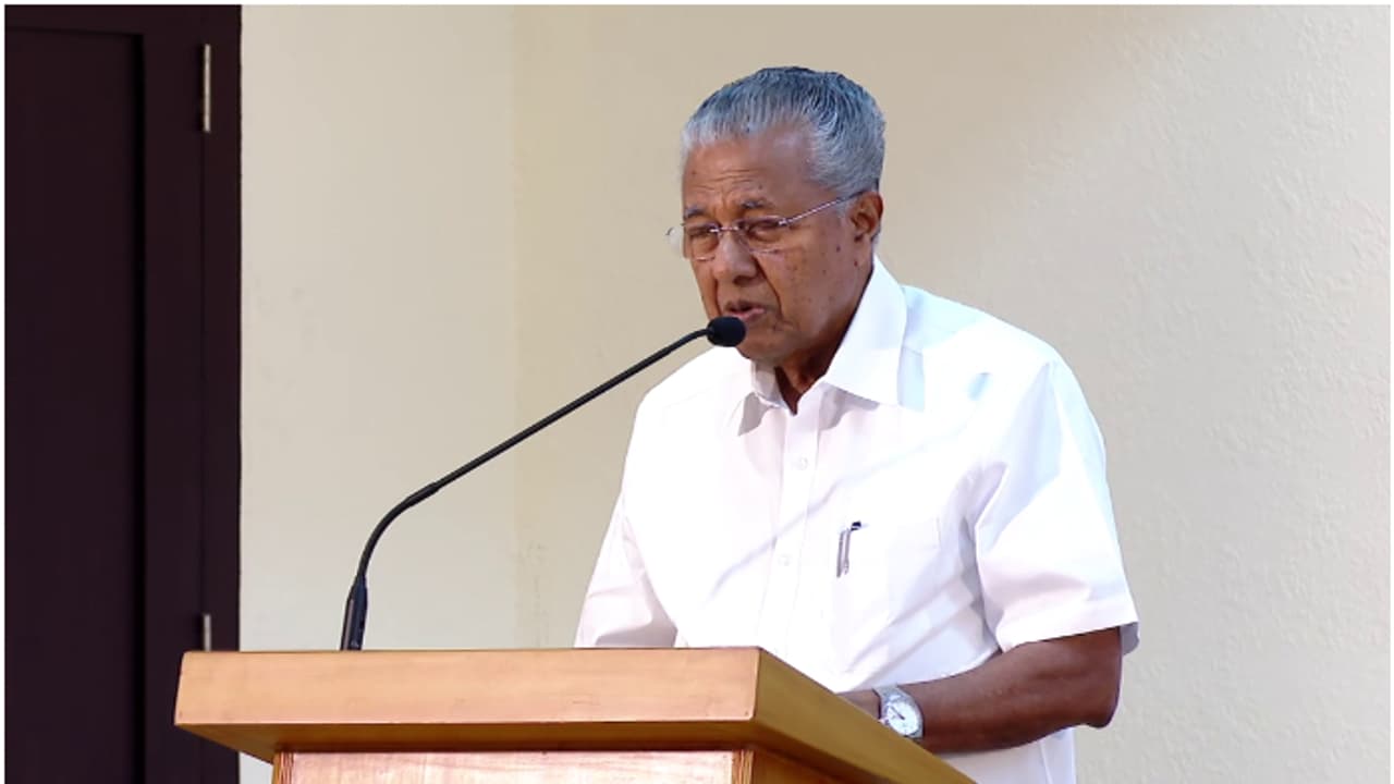 'വയനാട് ഉരുൾപൊട്ടലിൽ അമിത്ഷാ പറഞ്ഞത് ശുദ്ധനുണ, കൃത്യമായ കണക്കുകൾ കൊടുത്തു'; കേന്ദ്രത്തിനെതിരെ മുഖ്യമന്ത്രി 