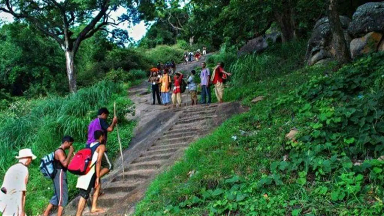 Velliangiri Hills: வெள்ளியங்கிரி மலையேற ரூ.5,099 ரூபாய் கட்டணமா? உண்மை என்ன? அரசு கொடுத்த விளக்கம்!