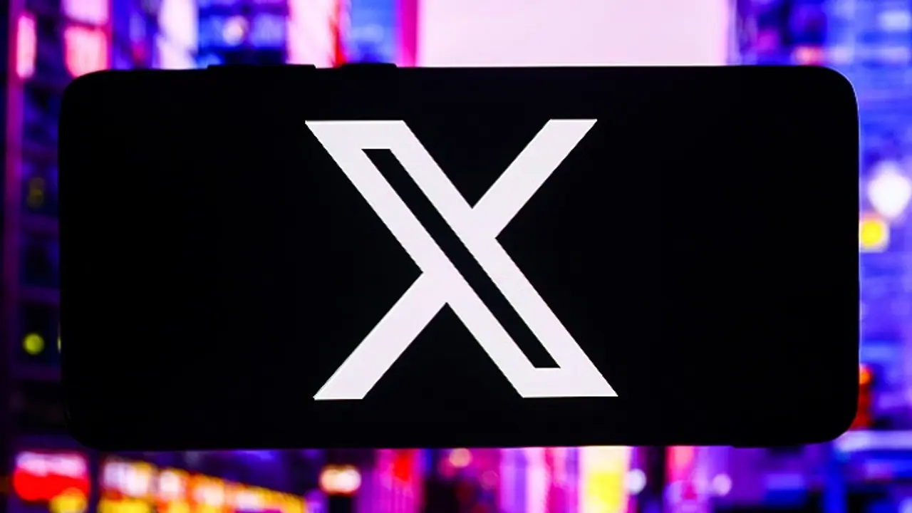 Iran's supreme leader Khamenei's Hebrew account suspended on X after just 2 posts amid Israeli airstrikes