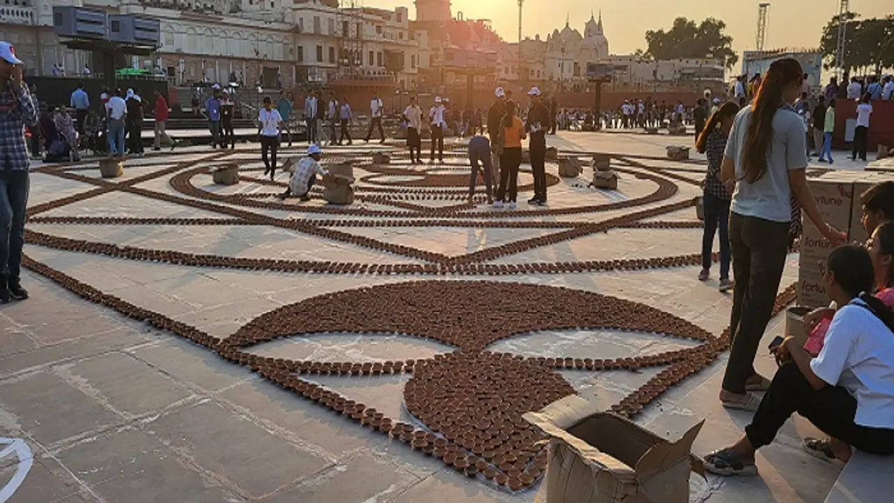 Ten new shelters, color coded for crowd management, to welcome Mahakumbh devotees at Prayagraj