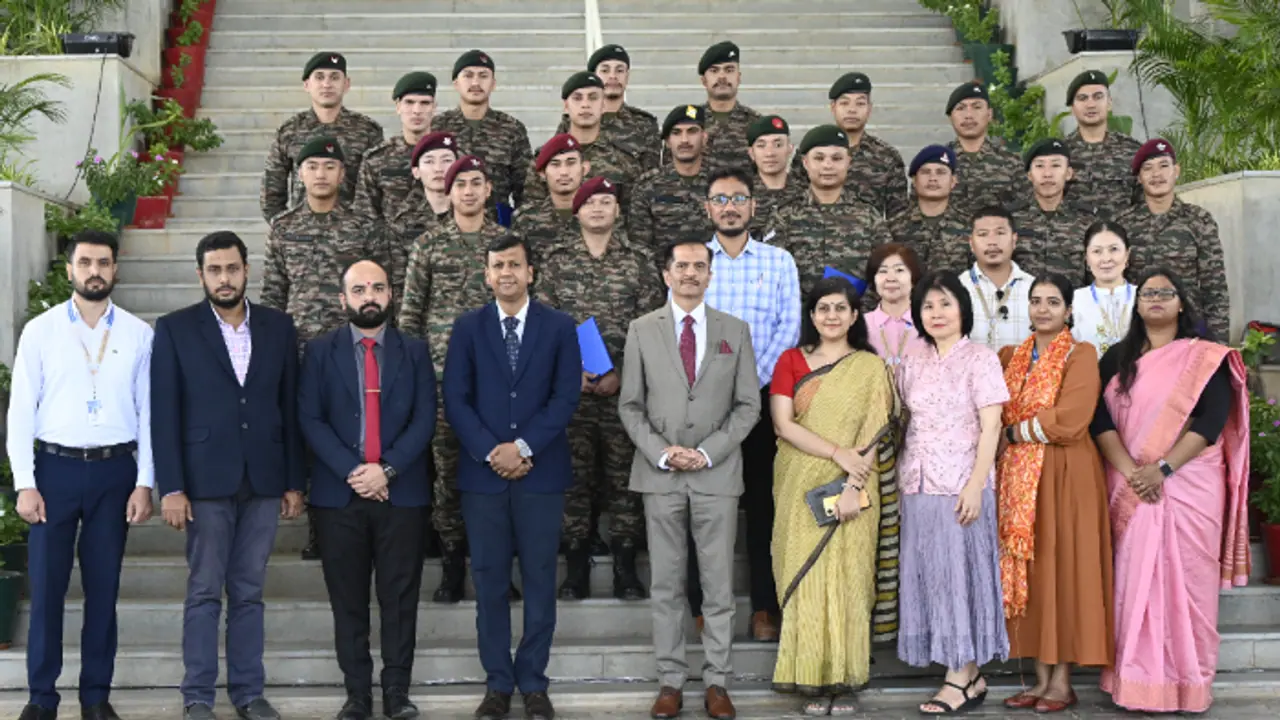 20 personnel of Indian Army complete Mandarin course to enhance communication with China 20 personnel of Indian Army complete Mandarin course to enhance communication with China