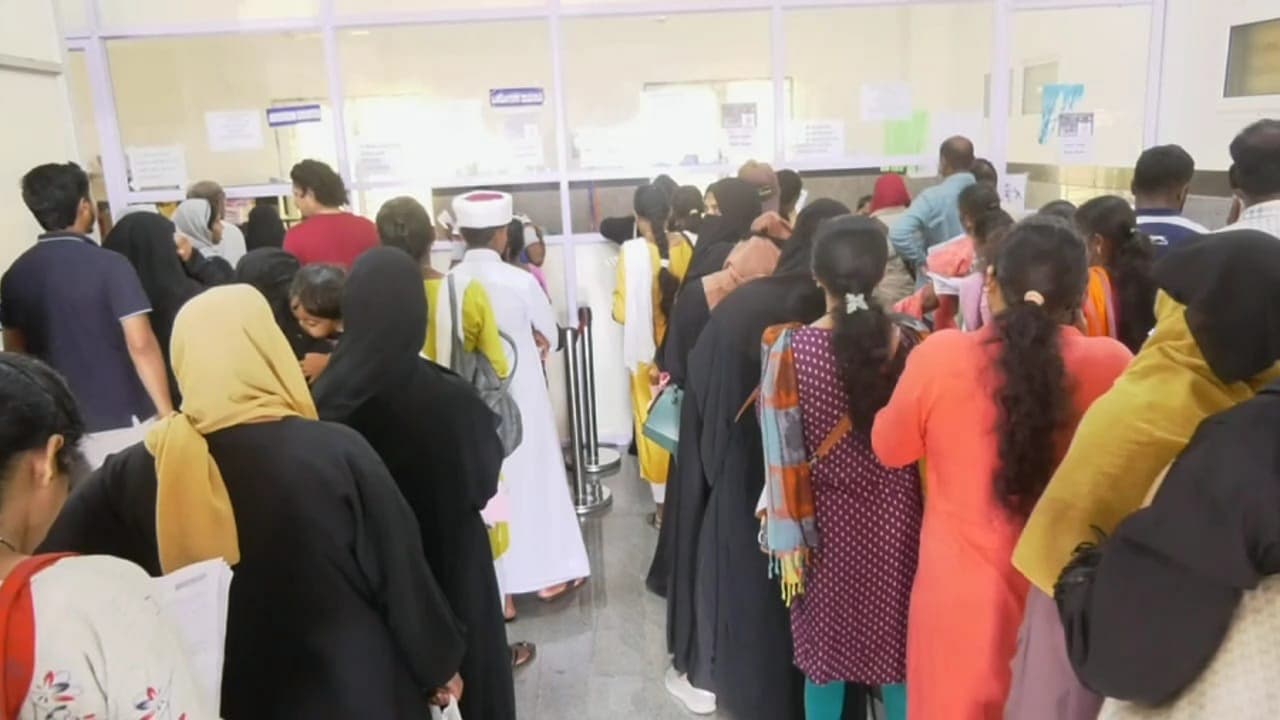 ತೀವ್ರವಾಗಿ ಹರಡುತ್ತಿರುವ ಸಾಂಕ್ರಾಮಿಕ ಜ್ವರಕ್ಕೆ ಕೊಡಗು ತತ್ತರ: ನಿತ್ಯ ಆಸ್ಪತ್ರೆಗೆ ಅಲೆಯುತ್ತಿರುವ ನೂರಾರು ಜನರು