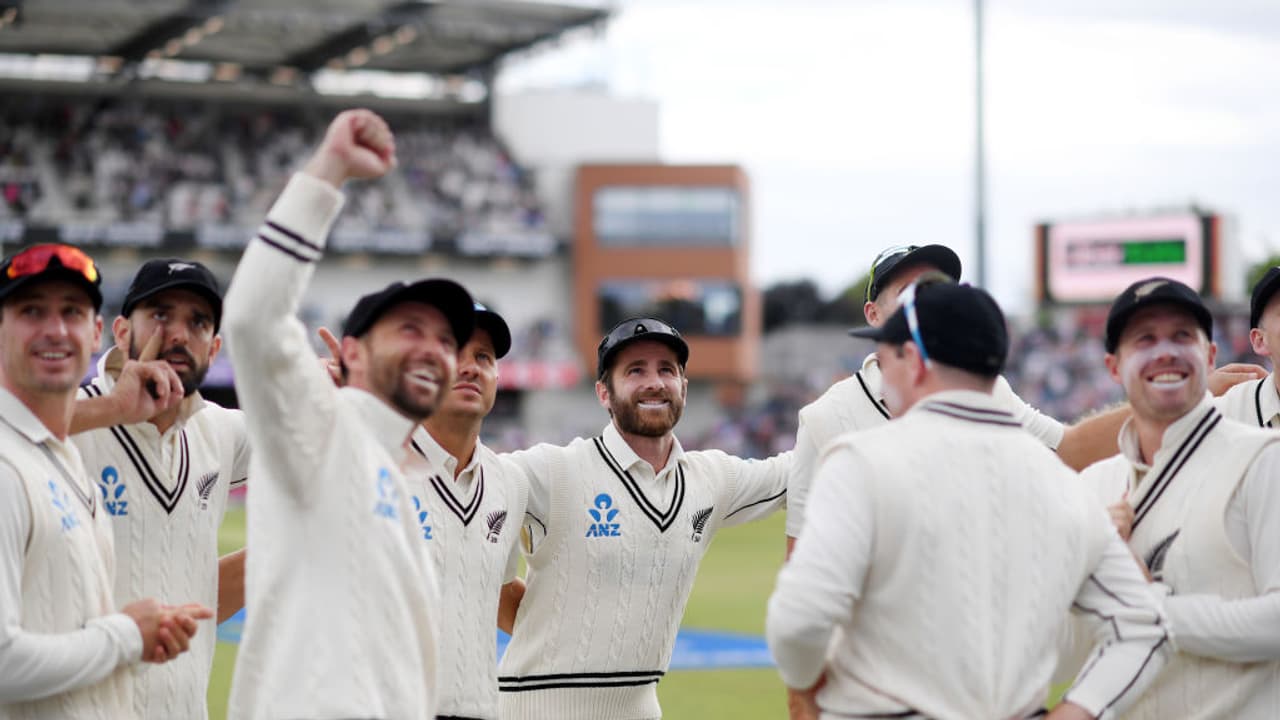 ഇന്ത്യക്കെതിരായ മുംബൈ ടെസ്റ്റിന് മുമ്പ് ന്യൂസിലൻഡിന് തിരിച്ചടി; പരിക്കേറ്റ സൂപ്പർ താരം മൂന്നാം ടെസ്റ്റിനുമില്ല ഇന്ത്യക്കെതിരായ മുംബൈ ടെസ്റ്റിന് മുമ്പ് ന്യൂസിലൻഡിന് തിരിച്ചടി; പരിക്കേറ്റ സൂപ്പർ താരം മൂന്നാം ടെസ്റ്റിനുമില്ല