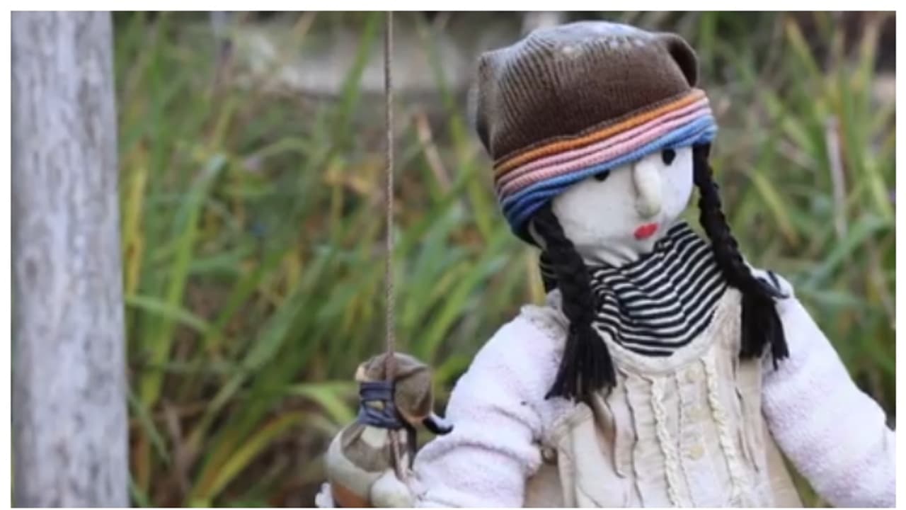 പാവകള്‍ നിറഞ്ഞ ജപ്പാന്‍ ഗ്രാമം; ഇരുപത് വര്‍ഷത്തിനിടെ ജനിച്ചത് ഒരൊറ്റ കുട്ടി മാത്രം 