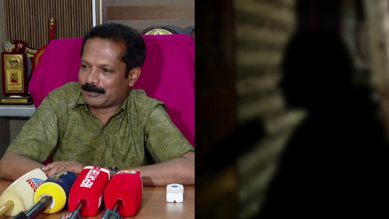 കരുനാഗപ്പള്ളി ലൈംഗികാരോപണം: സിപിഎം നേതൃത്വത്തിനെതിരെ പരാതിക്കാരി; ആരോപണം തള്ളി നഗരസഭാ ചെയർമാൻ കരുനാഗപ്പള്ളി ലൈംഗികാരോപണം: സിപിഎം നേതൃത്വത്തിനെതിരെ പരാതിക്കാരി; ആരോപണം തള്ളി നഗരസഭാ ചെയർമാൻ