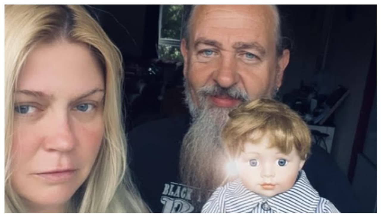  വാങ്ങിയത് 'പ്രേതബാധയുള്ള പാവ' എന്ന് ബ്രിട്ടീഷ് യുവതി, 'പിന്നാലെ ദുരന്തങ്ങളുടെ വേലിയേറ്റം' 