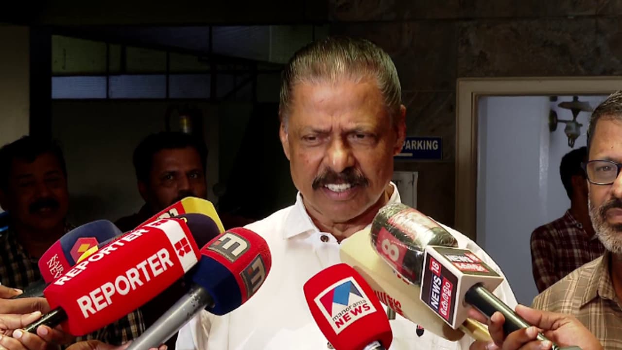 സുരേഷ് ഗോപിയുടെ ഒറ്റതന്ത പ്രയോഗത്തിന് മറുപടിയില്ലെന്ന് എംവി ഗോവിന്ദൻ; തന്തക്ക് പറയുമ്പോൾ അതിനുമപ്പുറം പറയണം