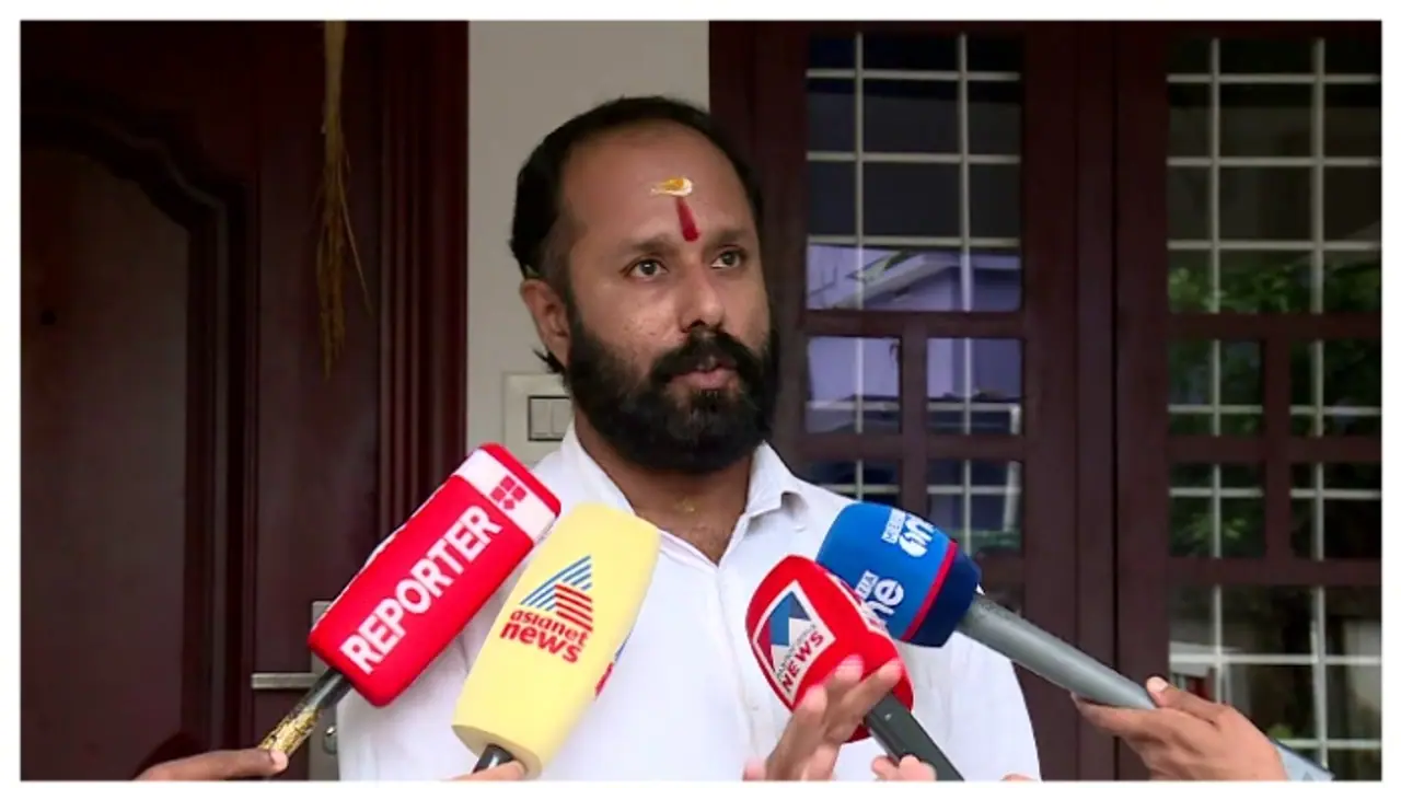 BJP's ex secretary Satheesh claims to have evidence of Kodakara hawala case, assures cooperation with police BJP's ex secretary Satheesh claims to have evidence of Kodakara hawala case, assures cooperation with police