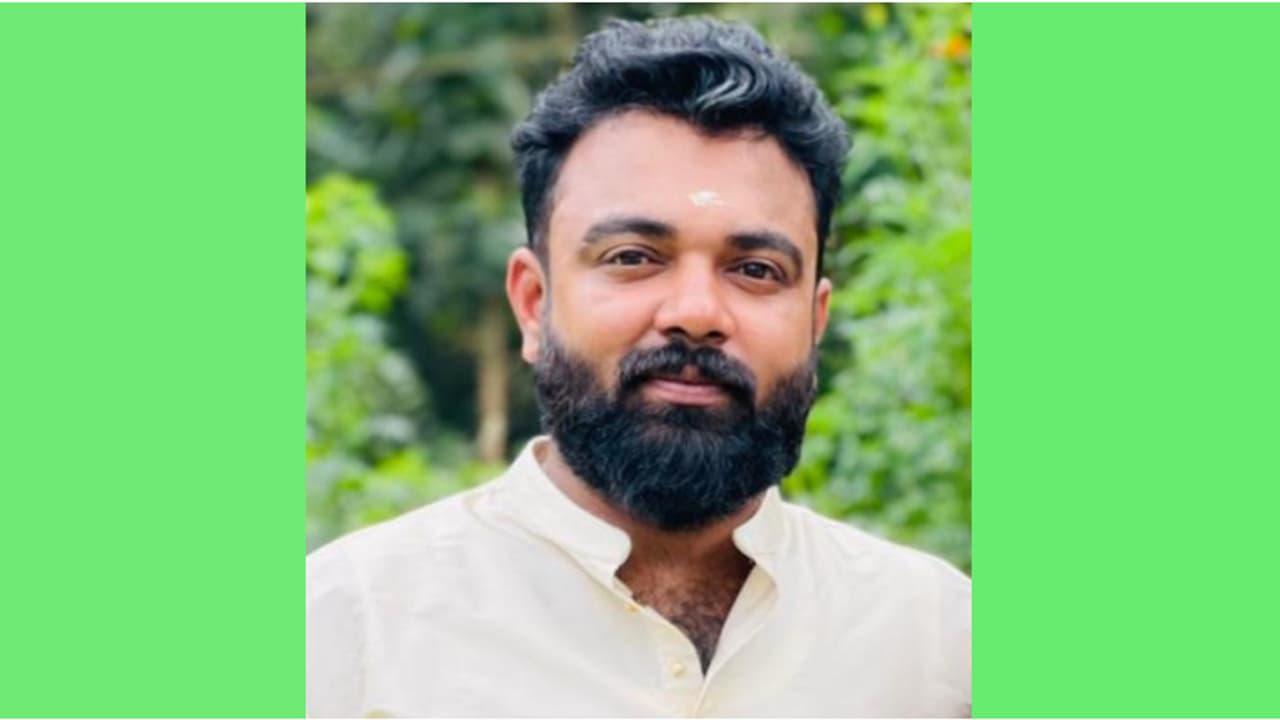 ആഗ്രഹിച്ച ജീവിതം തുടങ്ങിയ മേഘ്നയെ തനിച്ചാക്കി ജിതിന് പോയി, വിയോഗം വിവാഹം കഴിഞ്ഞ് ഒരുമാസം പിന്നിടുമ്പോൾ ആഗ്രഹിച്ച ജീവിതം തുടങ്ങിയ മേഘ്നയെ തനിച്ചാക്കി ജിതിന് പോയി, വിയോഗം വിവാഹം കഴിഞ്ഞ് ഒരുമാസം പിന്നിടുമ്പോൾ