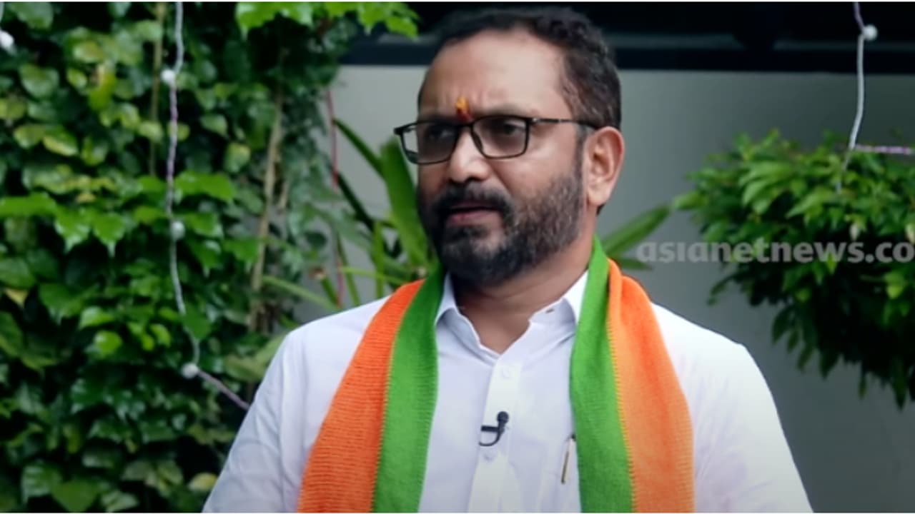 സുരേന്ദ്രന് തുടരാൻ കളമൊരുങ്ങുന്നു; 5 വർഷം പൂർത്തിയായ ഭാരവാഹികൾക്ക് വീണ്ടും മത്സരിക്കാം, എതിർപ്പുമായി നേതാക്കൾ