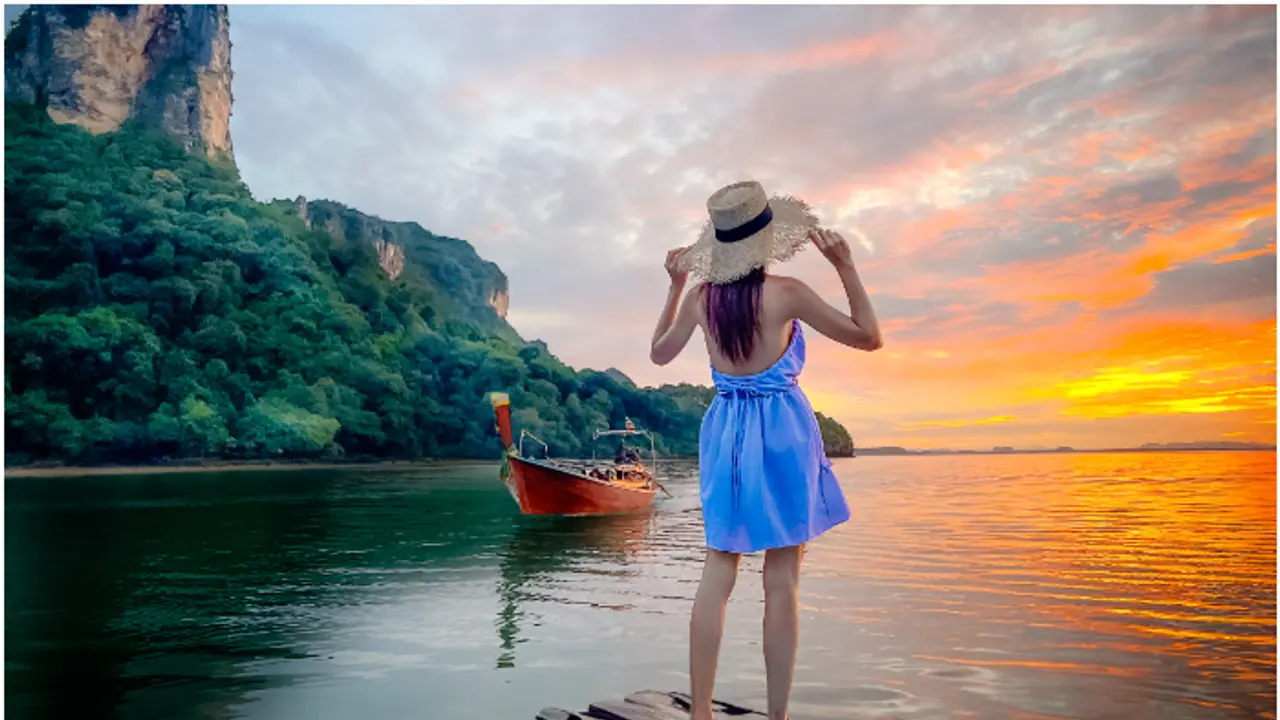 സന്തോഷവാർത്ത, ഇന്ത്യക്കാരുടെ ഈ പ്രിയപ്പെട്ട ടൂറിസ്റ്റ് സ്പോട്ടിലേക്ക് വിസ വേണ്ട; കാലാവധി നീട്ടി ടൂറിസം അധികൃതർ സന്തോഷവാർത്ത, ഇന്ത്യക്കാരുടെ ഈ പ്രിയപ്പെട്ട ടൂറിസ്റ്റ് സ്പോട്ടിലേക്ക് വിസ വേണ്ട; കാലാവധി നീട്ടി ടൂറിസം അധികൃതർ