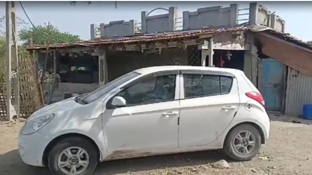 കളിച്ചുകൊണ്ടിരിക്കെ കാറിനുള്ളിൽ അകപ്പെട്ട 4 കുട്ടികൾ ശ്വാസംമുട്ടി മരിച്ചു; ദാരുണ അപകടം ഗുജറാത്തിലെ അംറേലിയിൽ