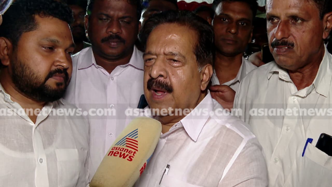 കരുണാകരൻ്റെ കുടുംബത്തെ കുറിച്ച് രാഹുൽ പറഞ്ഞത് ചർച്ചയാക്കുന്നതിൽ രാഷ്ട്രീയ ലക്ഷ്യമെന്ന് രമേശ് ചെന്നിത്തല