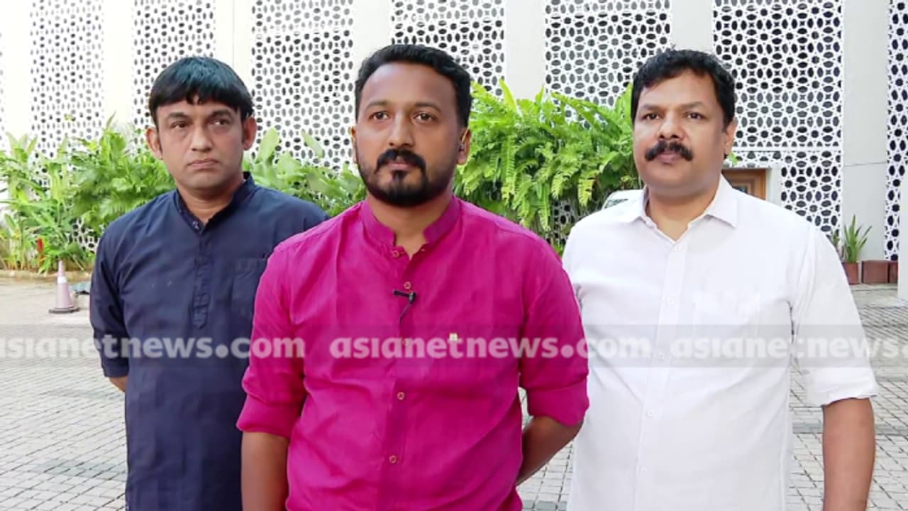 പാലക്കാട്ടെ പരിശോധന സിപിഎം ബിജെപി നാടകമെന്ന് രാഹുൽ മാങ്കൂട്ടത്തിൽ; ജനങ്ങളെ അണിനിരത്തി പ്രതിരോധിക്കും