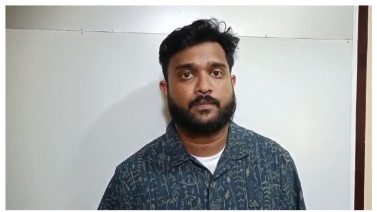 യുകെയിൽ ജോലി വാഗ്ദാനം, തട്ടിപ്പ് നഴ്സിംഗ് വിദ്യാർത്ഥികളെയും സ്ത്രീകളെയും ലക്ഷ്യമിട്ട്; യുവാവ്​ അറസ്റ്റിൽ