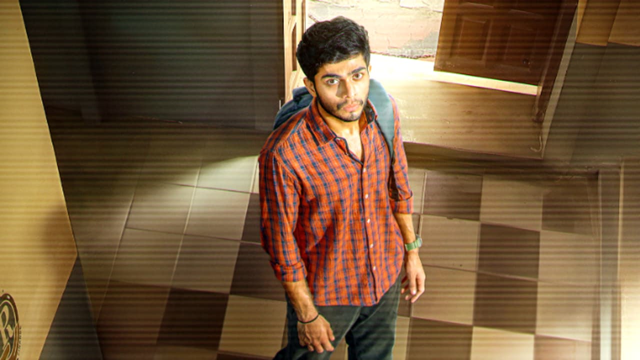 'പ്രേമലു' എഫക്റ്റ്! വമ്പന് സ്ക്രീന് കൗണ്ടുമായി നസ്ലെന്, 'ഐ ആം കാതലന്' നാളെ 'പ്രേമലു' എഫക്റ്റ്! വമ്പന് സ്ക്രീന് കൗണ്ടുമായി നസ്ലെന്, 'ഐ ആം കാതലന്' നാളെ