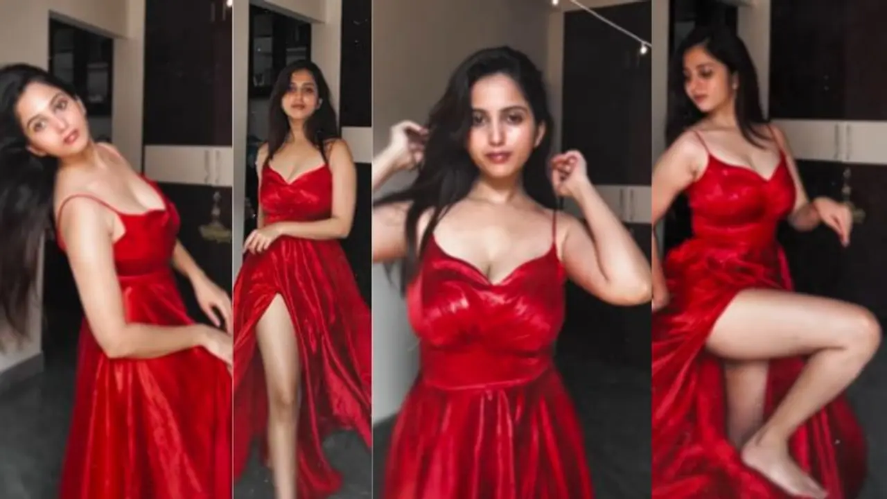 ರೆಡ್‌ ಡ್ರೆಸ್‌ನಲ್ಲಿ ಶಿಲಾ ಬಾಲಿಕೆಯಾದ ನಿವೇದಿತಾ ಗೌಡ, ಕಾಮೆಂಟ್‌ ಸೆಕ್ಷನ್‌ ಮಾತ್ರ ನೋಡೋದಲ್ಲ!