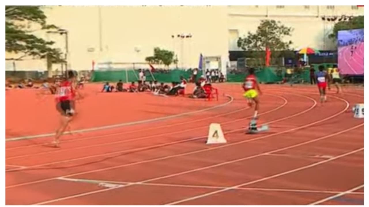 സംസ്ഥാന സ്കൂൾ കായിക മേള: സ്വർണമെഡൽ ജേതാവിനെ അയോ​ഗ്യനാക്കി; ലൈൻ തെറ്റിച്ചോടിയതിൽ നടപടി 