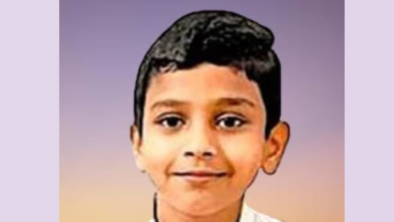 റോഡ് മുറിച്ചു കടക്കുന്നതിനിടെ വാഹനമിടിച്ചു; യുഎഇയില്‍ മലയാളി വിദ്യാര്‍ത്ഥി മരിച്ചു