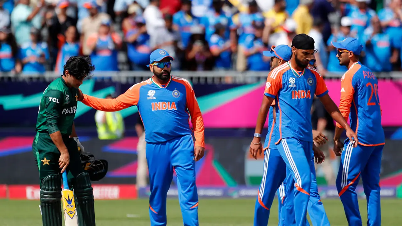 ಭಾರತದ ಜೆರ್ಸಿ ಮೇಲೆ ಇರಲಿದೆ ಪಾಕ್‌ ಹೆಸರು!