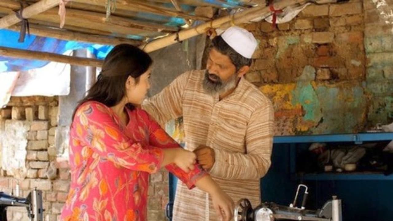 ಪುರುಷ ಟೇಲರ್‌ಗಳು ಹೆಣ್ಣುಮಕ್ಕಳ ದೇಹದ ಅಳತೆ ತೆಗೆದುಕೊಳ್ಳುವಂತಿಲ್ಲ: ಮಹಿಳಾ ಆಯೋಗ 