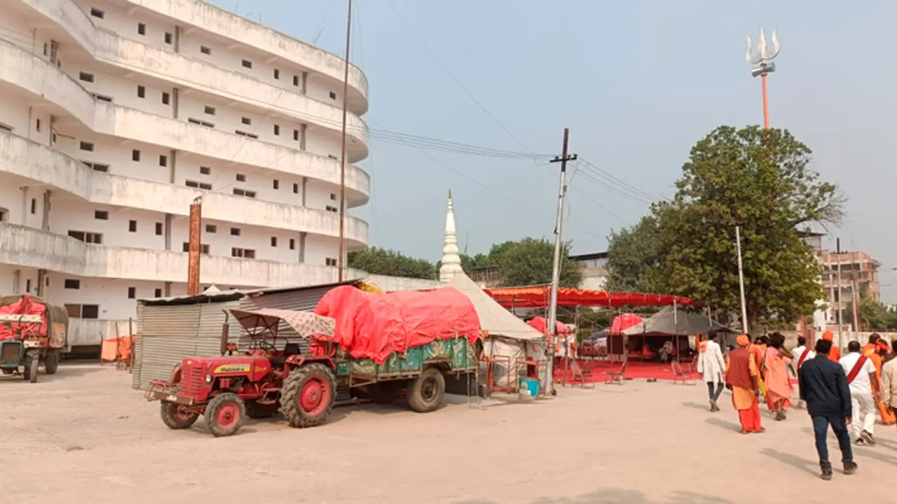 2025 பிரயாக்ராஜ் கும்பமேளா: அகாடாக்களில் புதிய மாற்றங்கள் 2025 பிரயாக்ராஜ் கும்பமேளா: அகாடாக்களில் புதிய மாற்றங்கள்