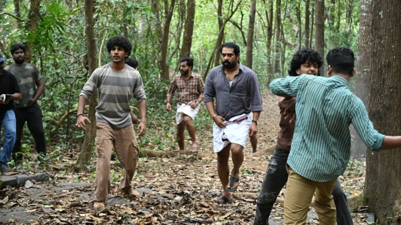 നിരൂപക പ്രശംസകൾ വാനോളം; പ്രേക്ഷക സ്വീകാര്യത നേടി 'മുറ' തിയറ്ററുകളിൽ നിരൂപക പ്രശംസകൾ വാനോളം; പ്രേക്ഷക സ്വീകാര്യത നേടി 'മുറ' തിയറ്ററുകളിൽ