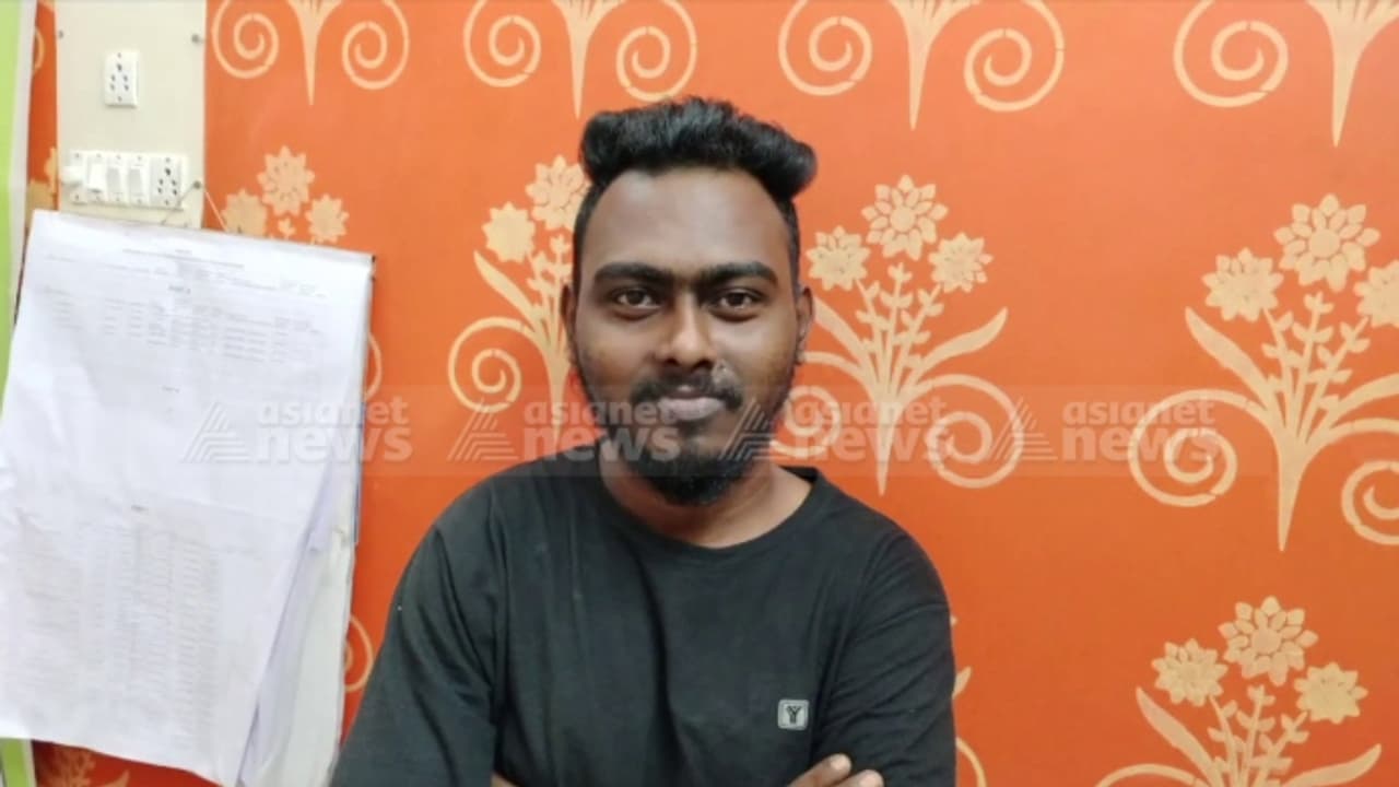 പുലർച്ചെ 2.30ന് വീടിനുള്ളിൽ മുലപ്പാൽ കൊടുക്കുകയായിരുന്ന യുവതിയുടെ വീഡിയോ ജനാലയിലൂടെ പകർത്തി; യുവാവ് പിടിയിൽ പുലർച്ചെ 2.30ന് വീടിനുള്ളിൽ മുലപ്പാൽ കൊടുക്കുകയായിരുന്ന യുവതിയുടെ വീഡിയോ ജനാലയിലൂടെ പകർത്തി; യുവാവ് പിടിയിൽ