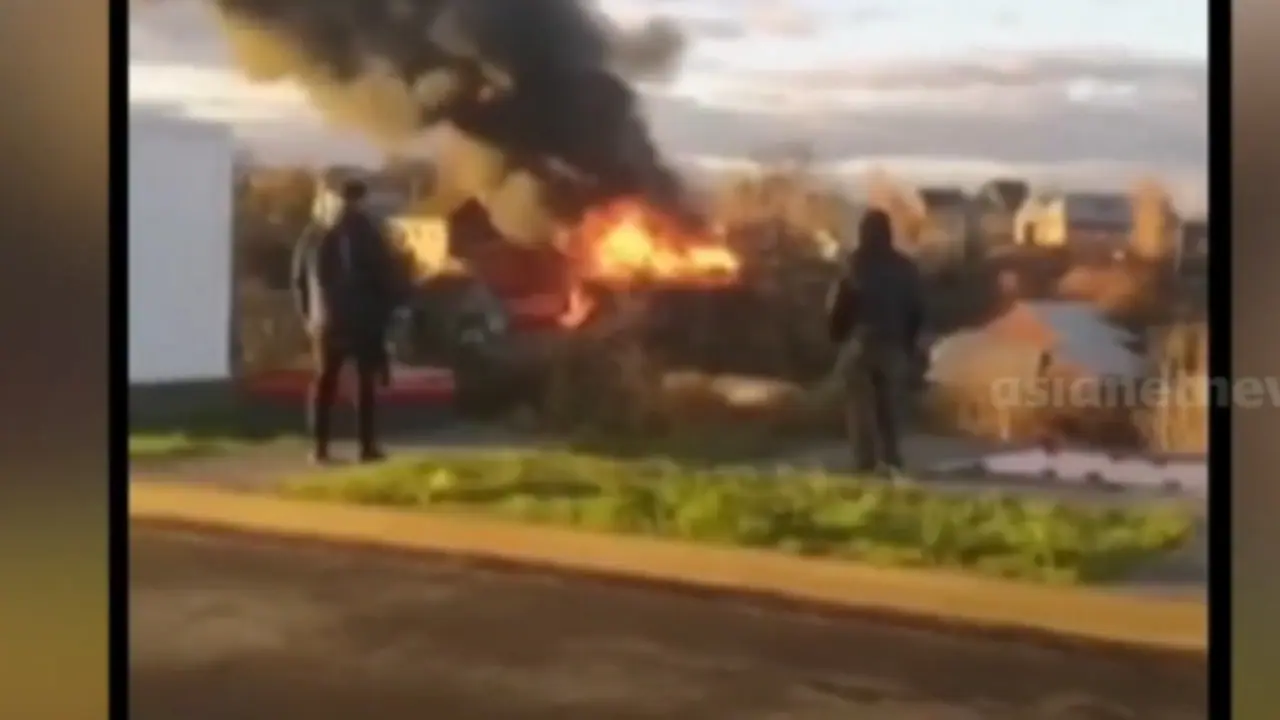 മോസ്കോ ലക്ഷ്യമിട്ട് യുക്രൈന്റെ ഡ്രോൺ ആക്രമണം; തൊടുത്തത് 34 ഡ്രോണുകൾ മോസ്കോ ലക്ഷ്യമിട്ട് യുക്രൈന്റെ ഡ്രോൺ ആക്രമണം; തൊടുത്തത് 34 ഡ്രോണുകൾ