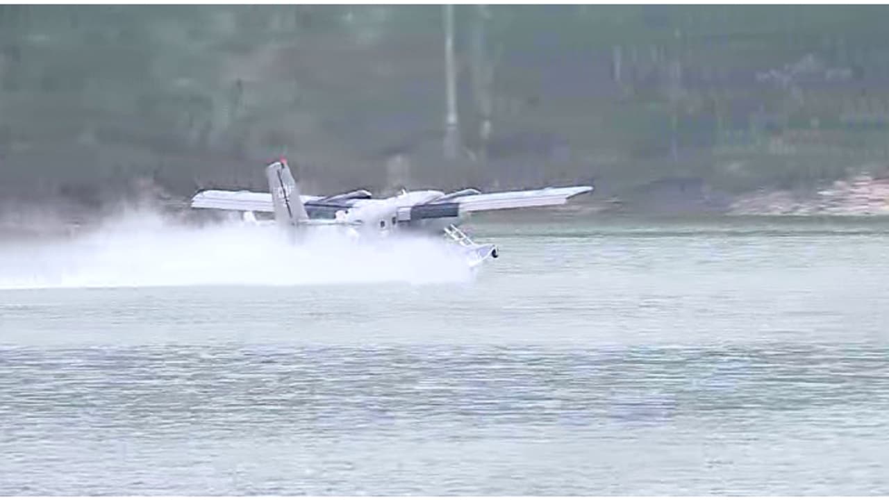 പറന്നുയുർന്നു കേരളത്തിന്‍റെ സ്വപ്നം; ടൂറിസം വികസനത്തിന് കരുത്തേകി ജലവിമാനം, മാട്ടുപ്പെട്ടി ഡാമിൽ ലാൻഡിംഗ്