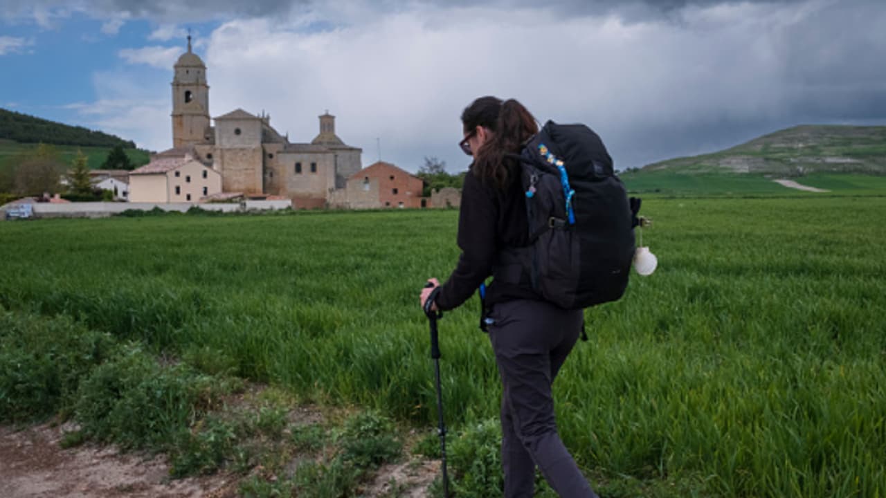ലോകപൈതൃക പട്ടികയിൽ ഇടം പിടിച്ച തീർത്ഥാടക പാത, പക്ഷേ സ്ത്രീകളുടെ യാത്ര സുരക്ഷിതമല്ലെന്ന് റിപ്പോർട്ട് ലോകപൈതൃക പട്ടികയിൽ ഇടം പിടിച്ച തീർത്ഥാടക പാത, പക്ഷേ സ്ത്രീകളുടെ യാത്ര സുരക്ഷിതമല്ലെന്ന് റിപ്പോർട്ട്