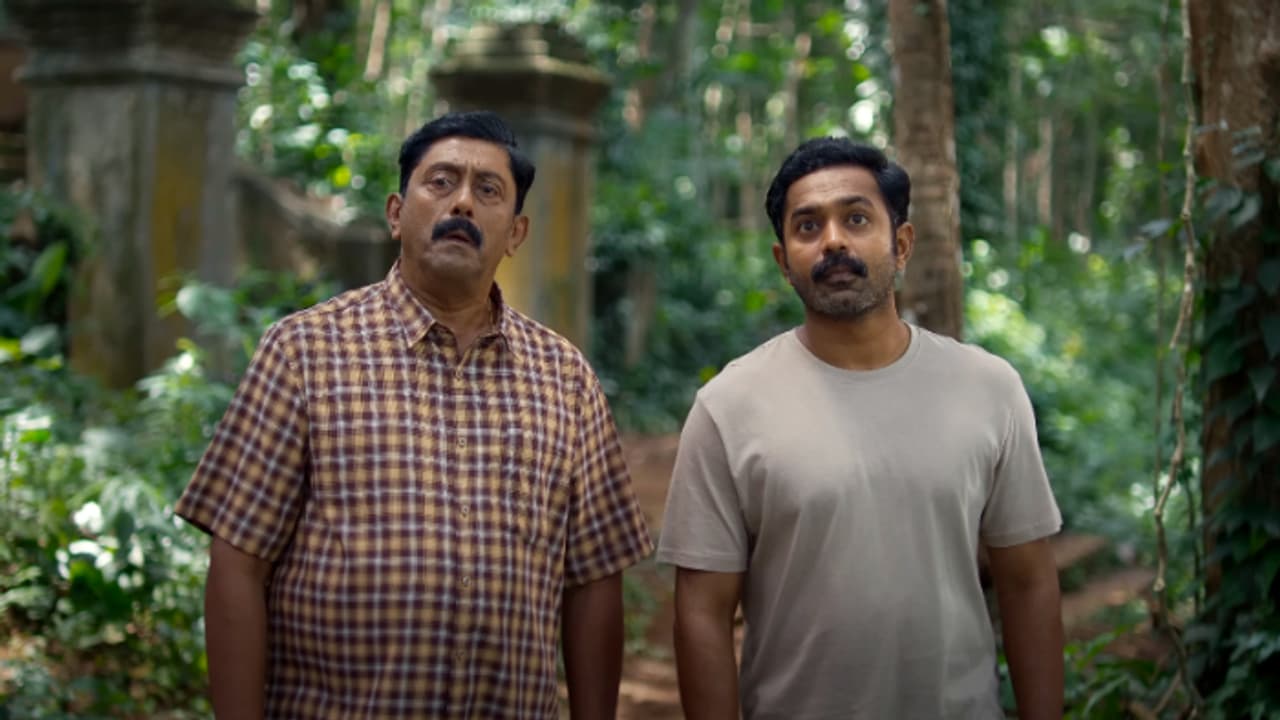 പ്രതീക്ഷിച്ചതിലും നേരത്തെ! 'കിഷ്‍കിന്ധാ കാണ്ഡം' ഇനി ഒടിടിയില്‍; റിലീസ് തീയതി ഔദ്യോഗികമായി പ്രഖ്യാപിച്ചു