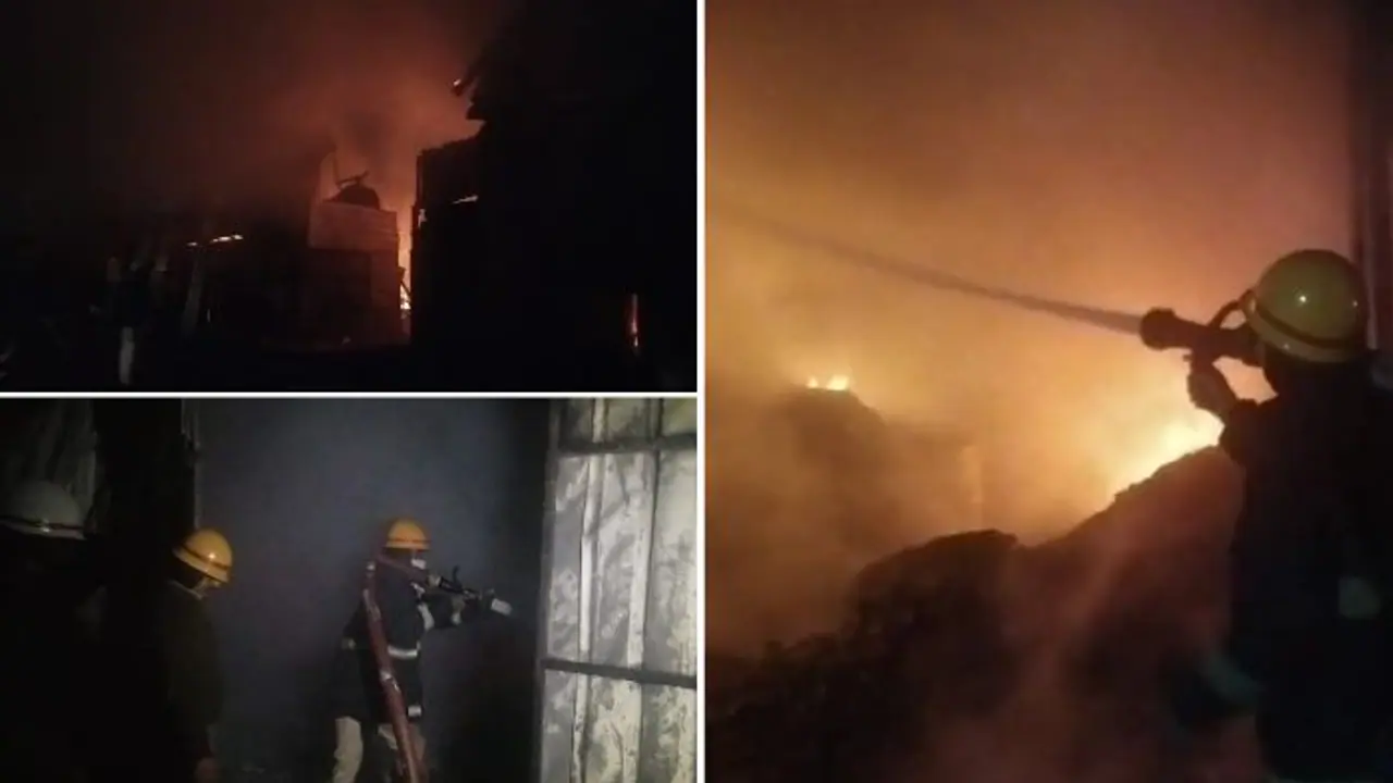 Late night fire ravages plastic factory in Bengaluru's Nayandahalli; firefighters battle blaze Late night fire ravages plastic factory in Bengaluru's Nayandahalli; firefighters battle blaze