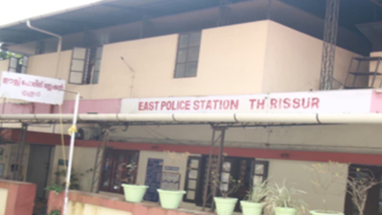 സ്കൂൾ വിട്ട് വരികയായിരുന്ന കേൾവി പരിമിതിയുള്ള വിദ്യാർത്ഥിക്കുനേരെ ലൈംഗികാതിക്രമം; തൃശൂരിൽ 34കാരൻ അറസ്റ്റിൽ