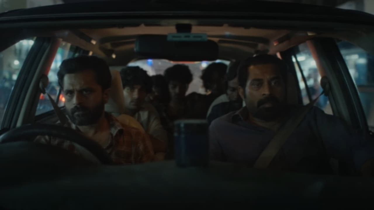 സുരാജിനൊപ്പം ഞെട്ടിച്ച് ഹ്രിദ്ധു ഹാറൂണും ടീമും; 'മുറ' സക്സസ് ടീസർ എത്തി