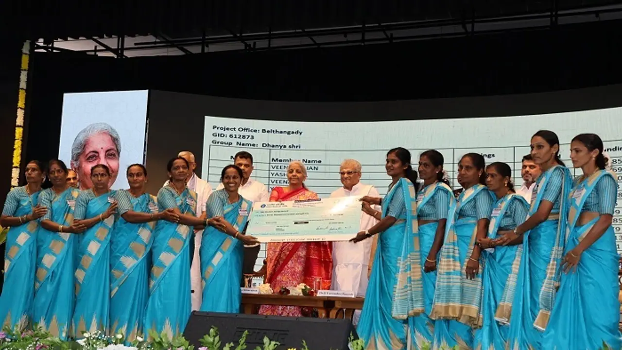 ಧರ್ಮಸ್ಥಳ ಮಾದರಿ ಯೋಜನೆ ದೇಶವ್ಯಾಪಿ ಜಾರಿಗೆ: ಕೇಂದ್ರ ಸಚಿವೆ ನಿರ್ಮಲಾ ಸೀತಾರಾಮನ್ 