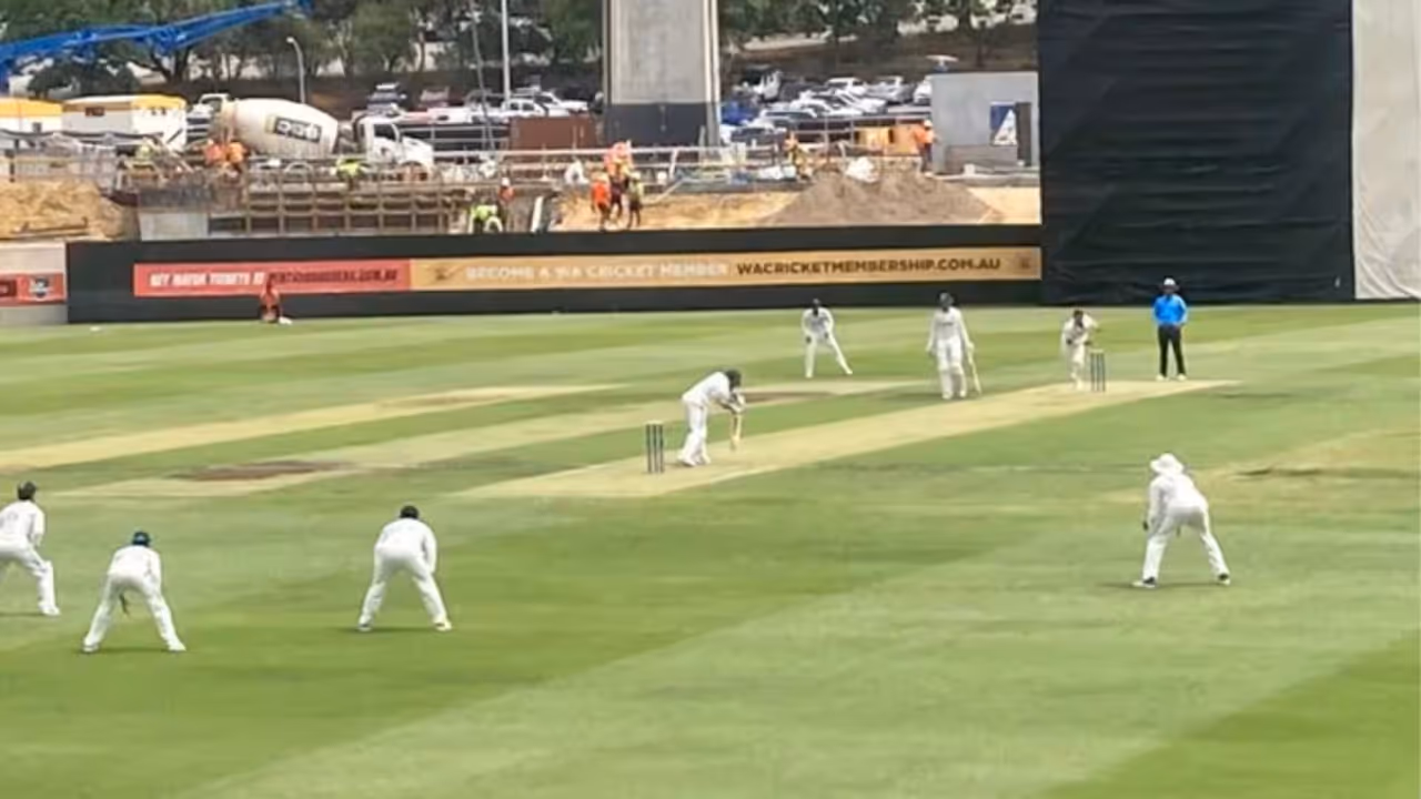 പരിശീലന മത്സരത്തിലും നിരാശപ്പെടുത്തി വിരാട് കോലിയും റിഷഭ് പന്തും, കെ എല് രാഹുലിന് പരിക്ക് പരിശീലന മത്സരത്തിലും നിരാശപ്പെടുത്തി വിരാട് കോലിയും റിഷഭ് പന്തും, കെ എല് രാഹുലിന് പരിക്ക്