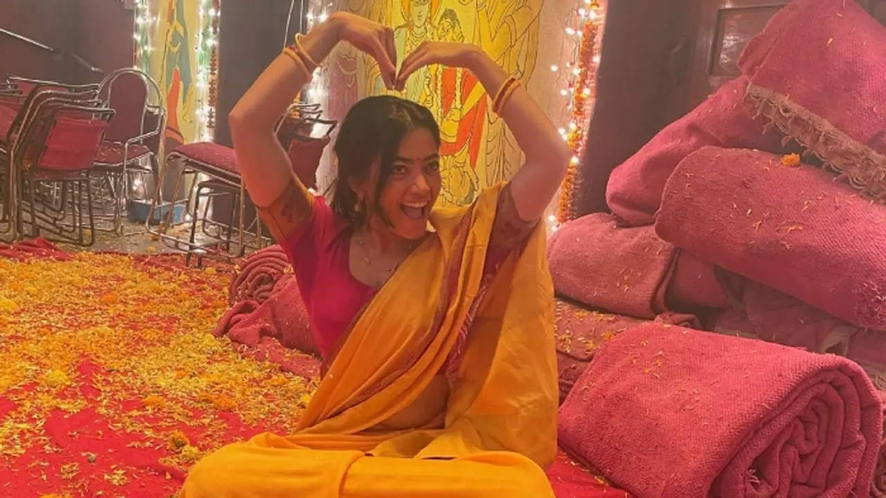 'പുഷ്പ 2' ട്രെയിലറിന് മുമ്പ് നിങ്ങളിത് കാണണം; ഓര്മകളുമായി രശ്മിക മന്ദാന 'പുഷ്പ 2' ട്രെയിലറിന് മുമ്പ് നിങ്ങളിത് കാണണം; ഓര്മകളുമായി രശ്മിക മന്ദാന