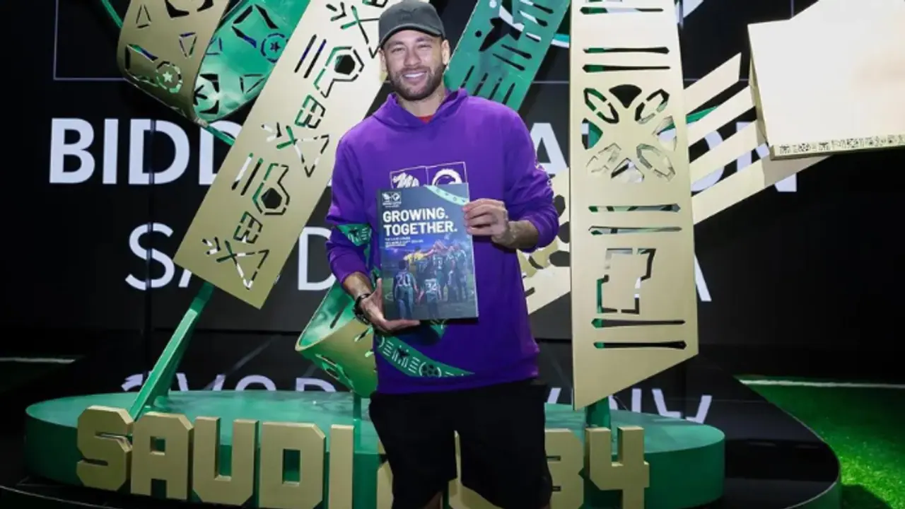 സൗദി പൊളിയാണെന്ന് നെയ്മര്! 2034 ഫിഫ ലോകകപ്പിന് മറ്റൊരു വേദി നോക്കേണ്ടെന്ന് ബ്രസീലിയന് താരം സൗദി പൊളിയാണെന്ന് നെയ്മര്! 2034 ഫിഫ ലോകകപ്പിന് മറ്റൊരു വേദി നോക്കേണ്ടെന്ന് ബ്രസീലിയന് താരം