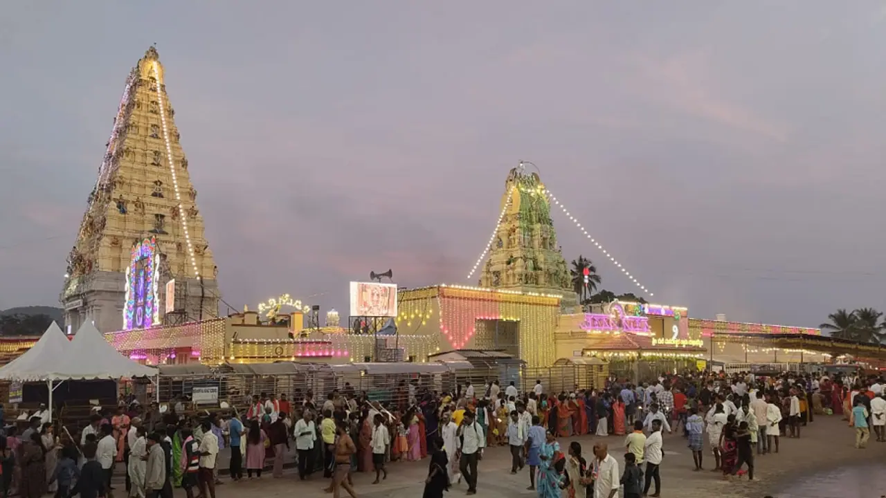 ಇತಿಹಾಸ ಪ್ರಸಿದ್ದ ಮಲೆ ಮಹದೇಶ್ವರ ಬೆಟ್ಟದಲ್ಲಿ ತ್ಯಾಜ್ಯ ನಿರ್ವಹಣೆಗೆ ಪ್ಲ್ಯಾನ್: ಏನಿದು ಗ್ರೀನ್ ಟುಮಾರೊ ಎಂಎಂ ಹಿಲ್? ಇತಿಹಾಸ ಪ್ರಸಿದ್ದ ಮಲೆ ಮಹದೇಶ್ವರ ಬೆಟ್ಟದಲ್ಲಿ ತ್ಯಾಜ್ಯ ನಿರ್ವಹಣೆಗೆ ಪ್ಲ್ಯಾನ್: ಏನಿದು ಗ್ರೀನ್ ಟುಮಾರೊ ಎಂಎಂ ಹಿಲ್?