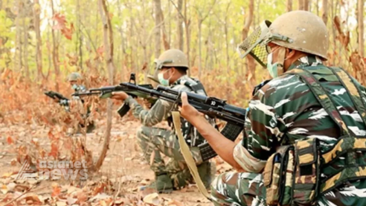 Chhattisgarh: Security forces clash with Naxals in Sukma, operation continues Chhattisgarh: Security forces clash with Naxals in Sukma, operation continues