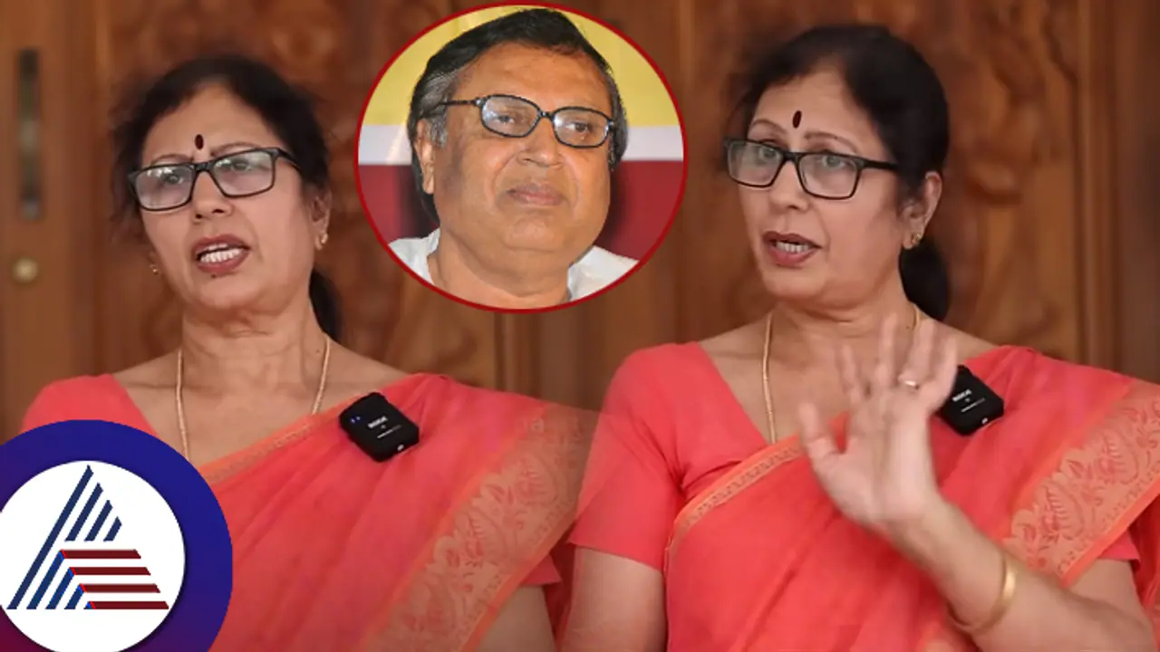 ನೀವ್ ಬೇಡ, ಅವ್ಳೇ ಬೇಕು ಅಂತ ಹೊರಟೇ ಹೋದ, ಈಗ ನೋಡಿ... 'ಮುಖ್ಯಮಂತ್ರಿ' ಚಂದ್ರು ಪತ್ನಿ ಮನದ ಮಾತು... ನೀವ್ ಬೇಡ, ಅವ್ಳೇ ಬೇಕು ಅಂತ ಹೊರಟೇ ಹೋದ, ಈಗ ನೋಡಿ... 'ಮುಖ್ಯಮಂತ್ರಿ' ಚಂದ್ರು ಪತ್ನಿ ಮನದ ಮಾತು...