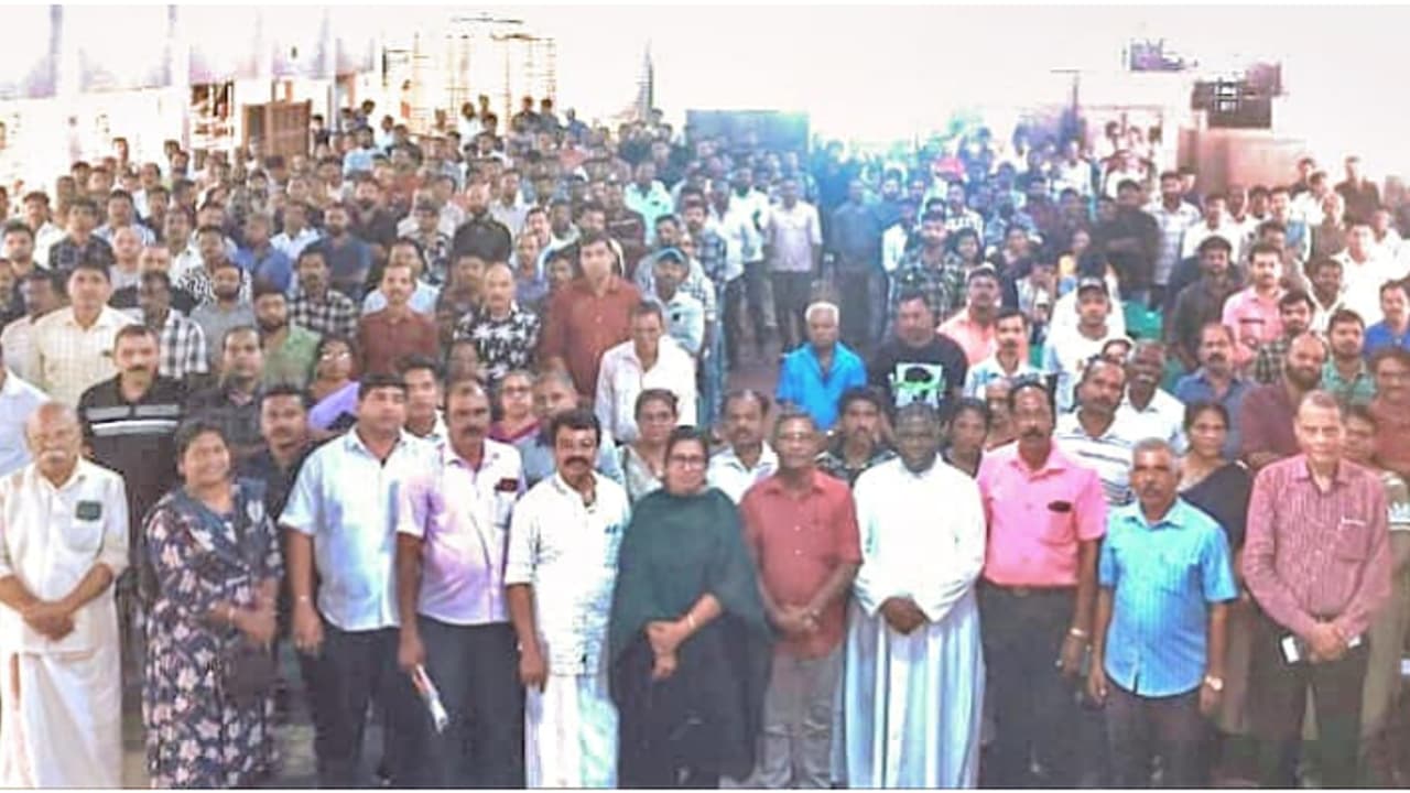 കൊച്ചിയിൽ അവിവാഹിതരുടെ മഹാ സംഗമം, പ്രതിനിധികൾ എത്തിയത് കൊച്ചി, ആലപ്പുഴ, വരാപ്പുഴ രൂപതകളിൽ നിന്നും കൊച്ചിയിൽ അവിവാഹിതരുടെ മഹാ സംഗമം, പ്രതിനിധികൾ എത്തിയത് കൊച്ചി, ആലപ്പുഴ, വരാപ്പുഴ രൂപതകളിൽ നിന്നും