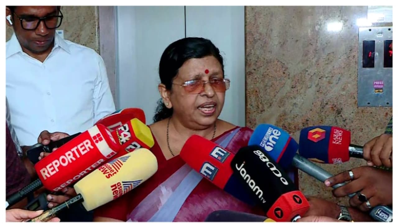 'സീരിയൽ മേഖലയിൽ സെൻസറിംഗ് ആവശ്യമാണ്, തെറ്റായ സന്ദേശങ്ങൾ സമൂഹത്തിലേക്ക് എത്തുന്നുണ്ട്'; പി സതീദേവി 'സീരിയൽ മേഖലയിൽ സെൻസറിംഗ് ആവശ്യമാണ്, തെറ്റായ സന്ദേശങ്ങൾ സമൂഹത്തിലേക്ക് എത്തുന്നുണ്ട്'; പി സതീദേവി