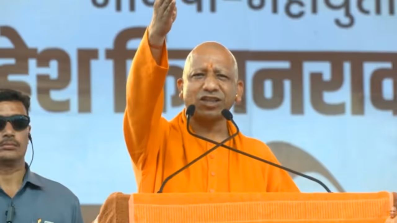 மஹா கும்பமேளா 2025: தூண்களிலும் கலை வண்ணம்; நேர்த்தியான ஏற்பாடுகளை செய்யும் யோகி ஆதித்யநாத் அரசு!