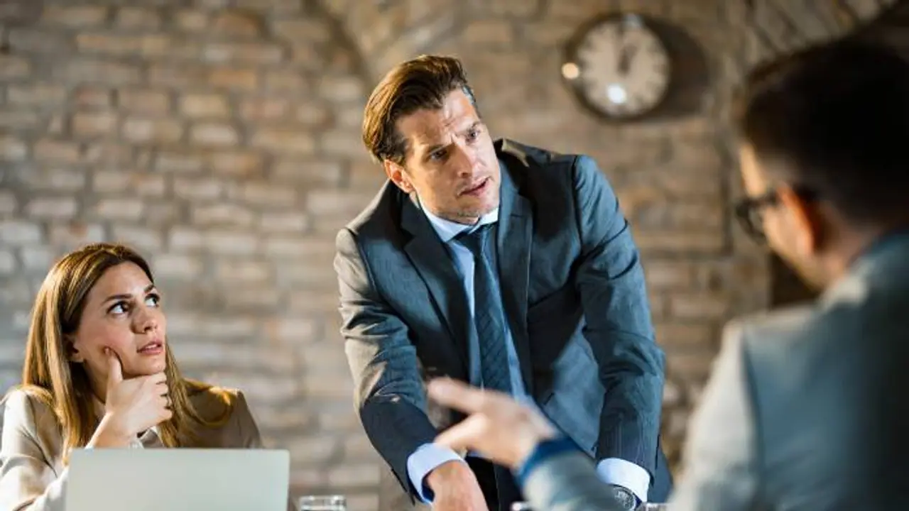 ബോസിനെക്കൊണ്ട് കഷ്ടപ്പെടുകയാണോ, അവരെ ശകാരിക്കണോ? ഈ കമ്പനി സഹായിക്കും ബോസിനെക്കൊണ്ട് കഷ്ടപ്പെടുകയാണോ, അവരെ ശകാരിക്കണോ? ഈ കമ്പനി സഹായിക്കും