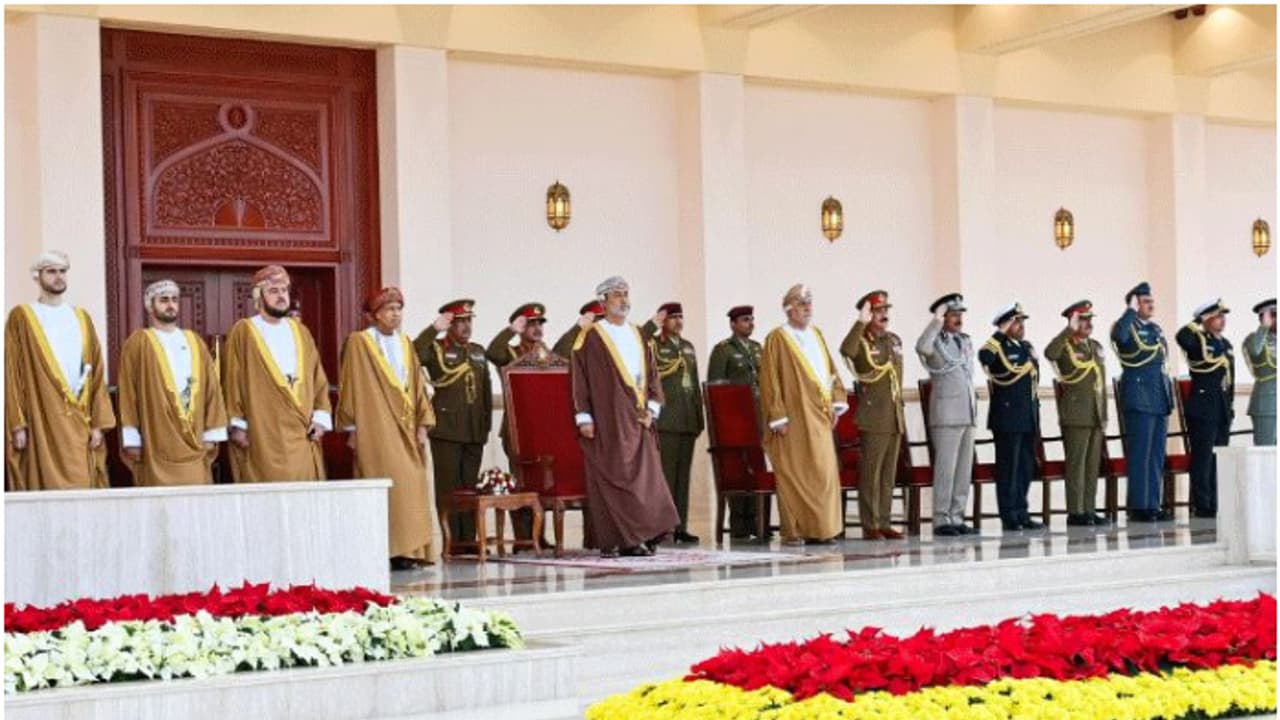 54 ാമത് ദേശീയ ദിനമാഘോഷിച്ച് ഒമാൻ; രാജ്യത്ത് രണ്ടു ദിവസം പൊതു അവധി 54 ാമത് ദേശീയ ദിനമാഘോഷിച്ച് ഒമാൻ; രാജ്യത്ത് രണ്ടു ദിവസം പൊതു അവധി