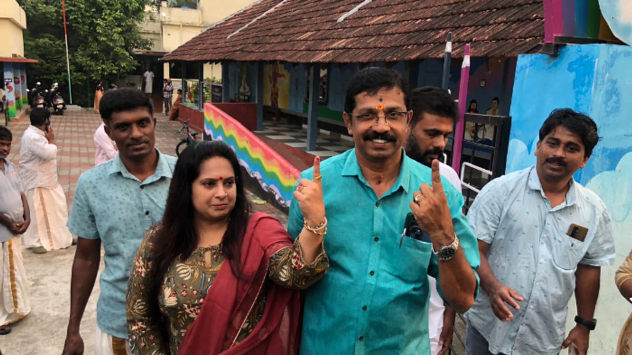 'വികസനത്തിനായി ജനങ്ങൾ വോട്ട് ചെയ്യും, വിജയപ്രതീക്ഷയിൽ തന്നെയാണ്': ബിജെപി സ്ഥാനാര്ത്ഥി സി കൃഷ്ണകുമാർ 'വികസനത്തിനായി ജനങ്ങൾ വോട്ട് ചെയ്യും, വിജയപ്രതീക്ഷയിൽ തന്നെയാണ്': ബിജെപി സ്ഥാനാര്ത്ഥി സി കൃഷ്ണകുമാർ