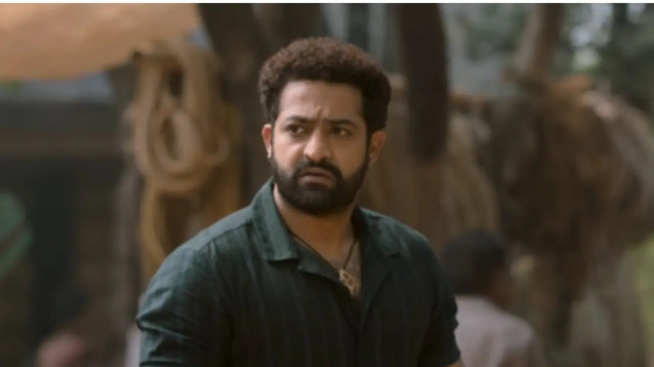 'തമിഴ് സംവിധായകനൊപ്പം പടം ചെയ്യണം': ജൂനിയര്‍ എന്‍ടിആറുടെ ആഗ്രഹം നടക്കുന്നു, പടത്തിന്‍റെ പേര് 'റോക്ക്' ?